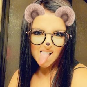 Meet your Posher, Ashlee